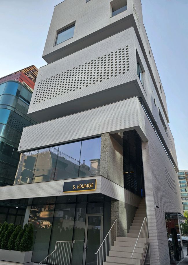 삼성물산, 압구정에 글로벌 주택 기술력 담은 \ S.Lounge\  오픈… 미래 주거 청사진 제시