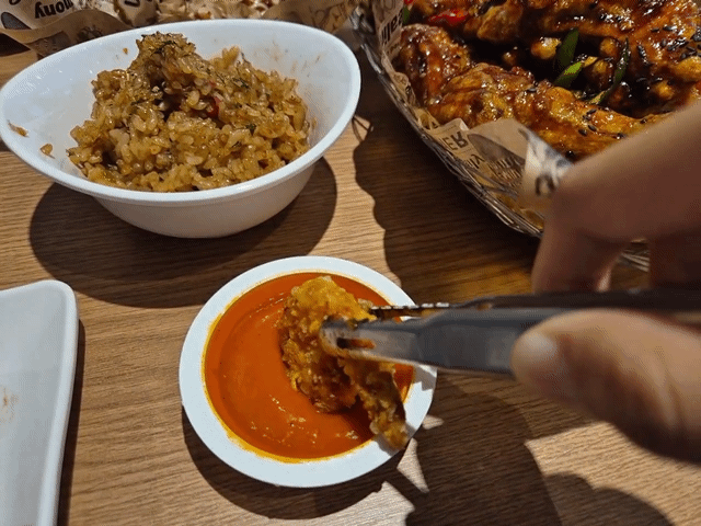 [현장] \ 맛초킹\ 의 10번째 생일파티에 초대합니다…bhc 맛초킹 출시 10주년 호프데이