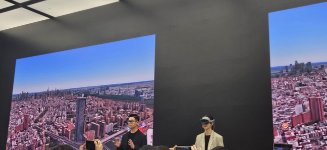 [현장]기자가 직접 체험한 삼성전자 AI 헤드셋 \ 갤럭시 XR\ ...자연스러운 조작감 돋보여