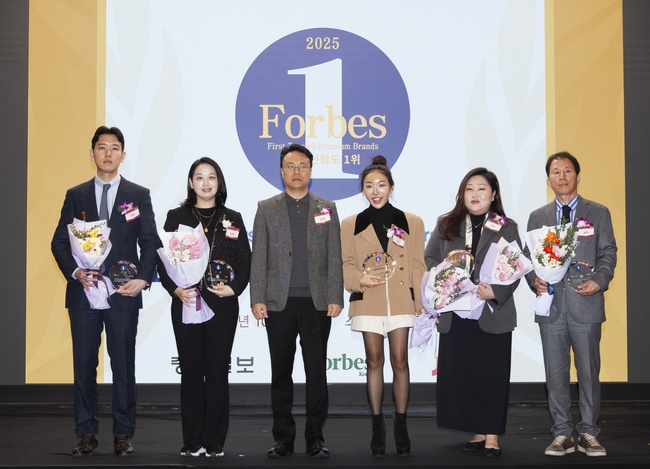 오뚜기 라이트앤조이, ‘2025 고객신뢰도 1위 프리미엄 브랜드’ 식품 부문 대상 수상