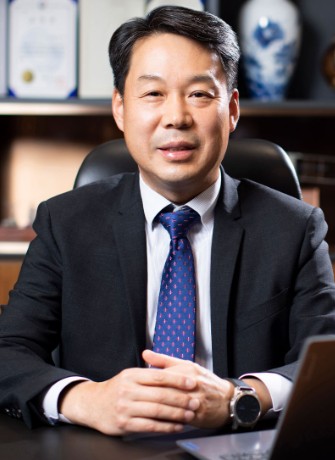 김영범 코오롱글로벌 대표 승부수… \ 독기\  뺀 자리에 \ 실익\  채운다