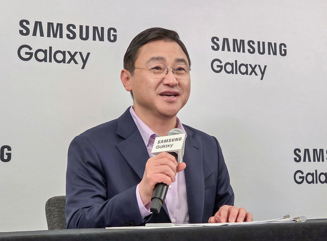 [전자 레이더] 삼성전자, \ 갤럭시 S26\  사전판매 돌입...모바일 AI 리더십 강화 포부