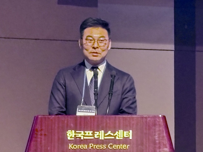 [현장] 중동전쟁·미중갈등에 흔들리는 공급망…부산항만공사, \