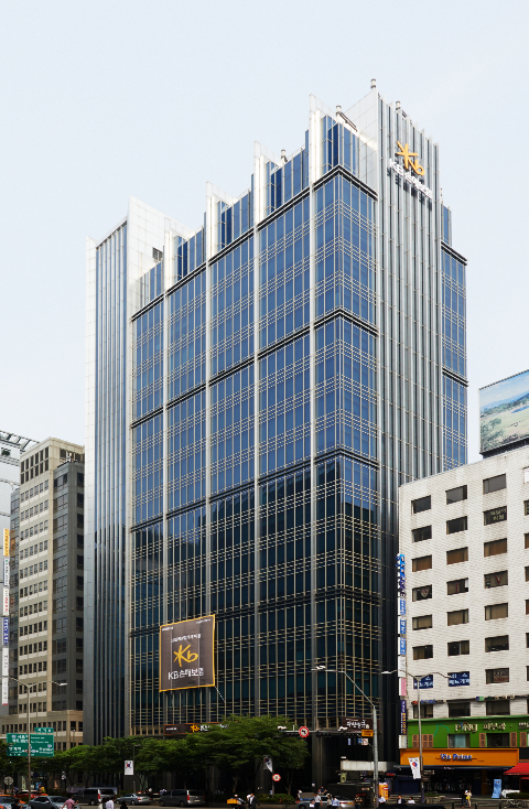 KB 보험 계열사, 1Q \ 동반 비상(飛上)\ ...KB손보 순익1676%↑, KB라이프 798억 순익 흑전