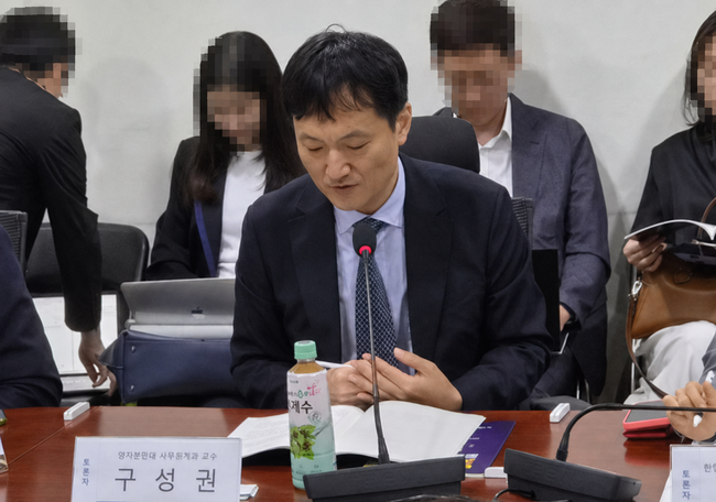 [현장] “코인과 복권이 같은 소득이라니”…\ 1000만\  코인 투자 시대, 과세체계는 여전히 ‘기타소득’