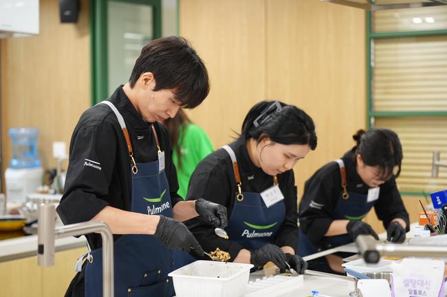 [유통 레이더] CJ온스타일·무신사·풀무원, 크리에이터·K패션·건강간식 성장동력 확대
